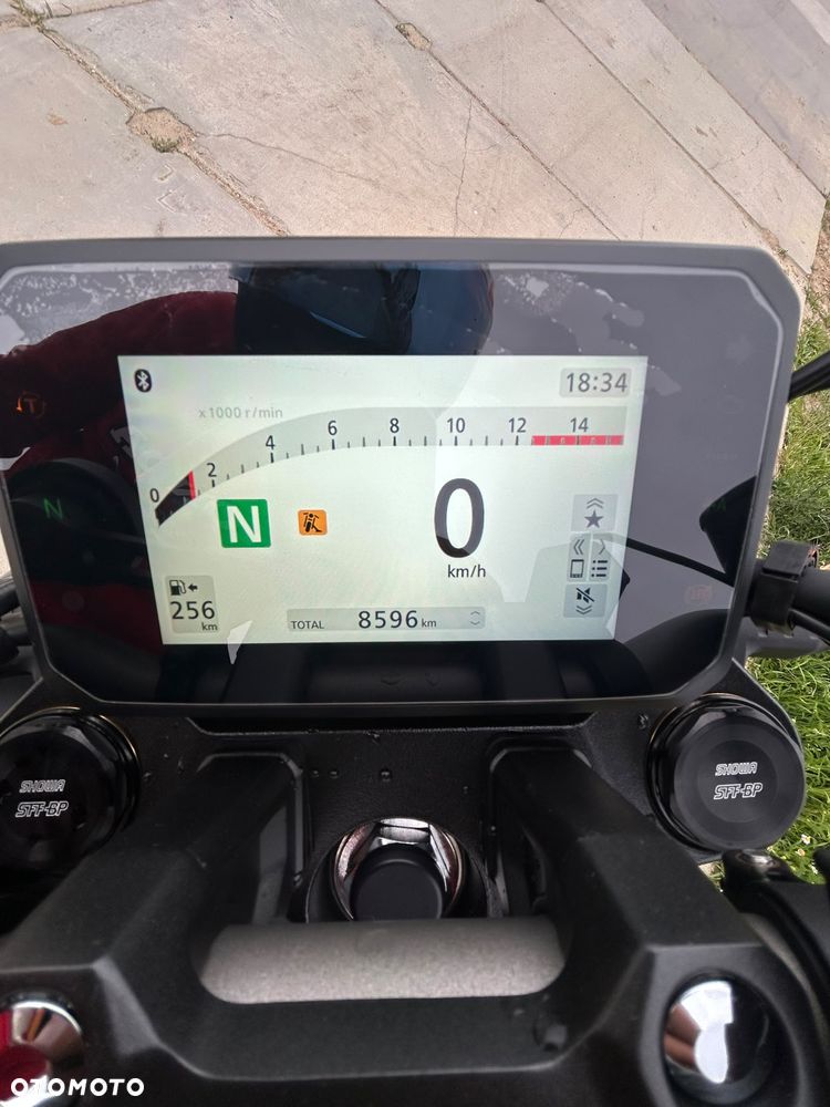 Honda CB - 7