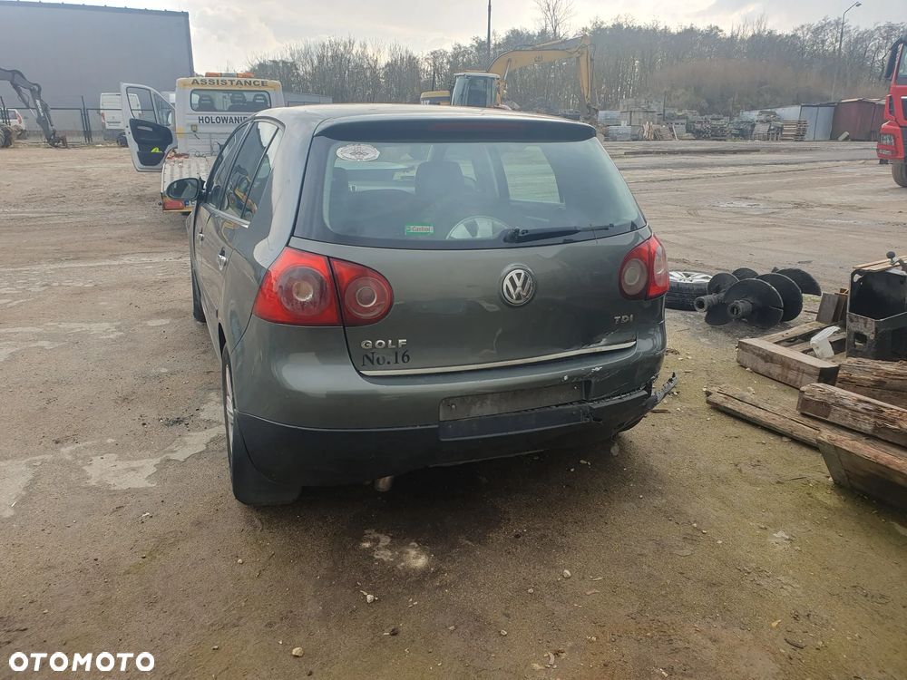 Volkswagen Golf 1.9 TDI Q-Line - 3