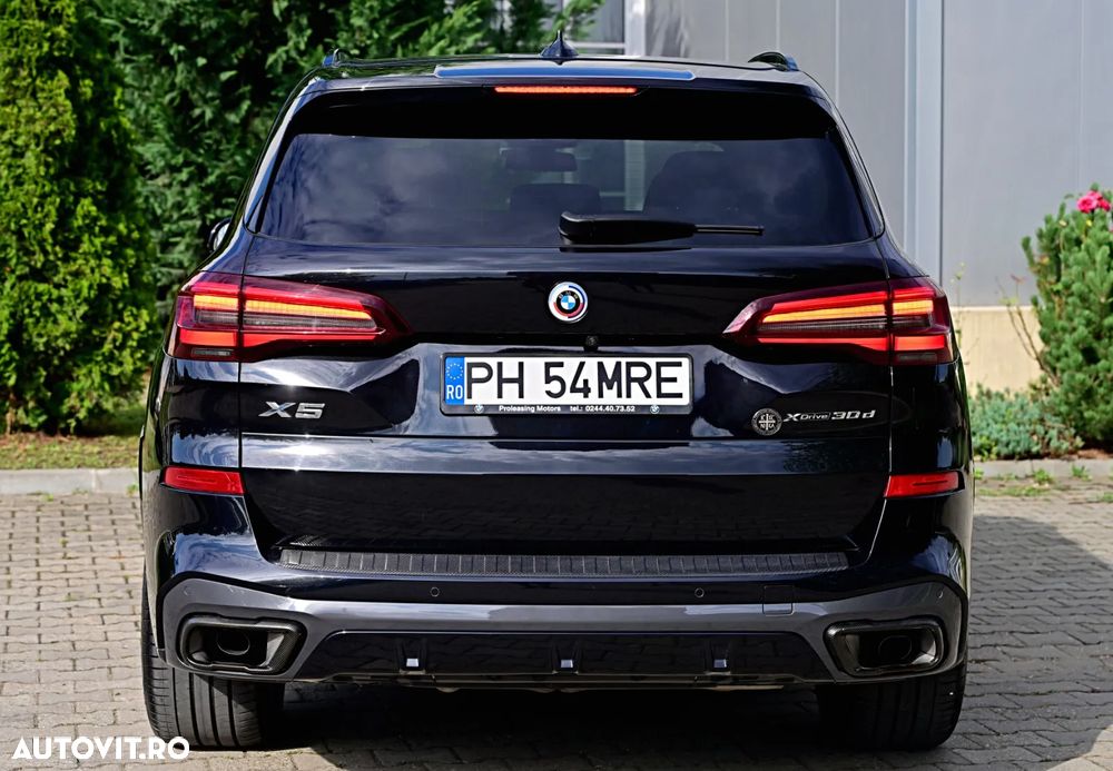 BMW X5 xDrive30d xLine - 33