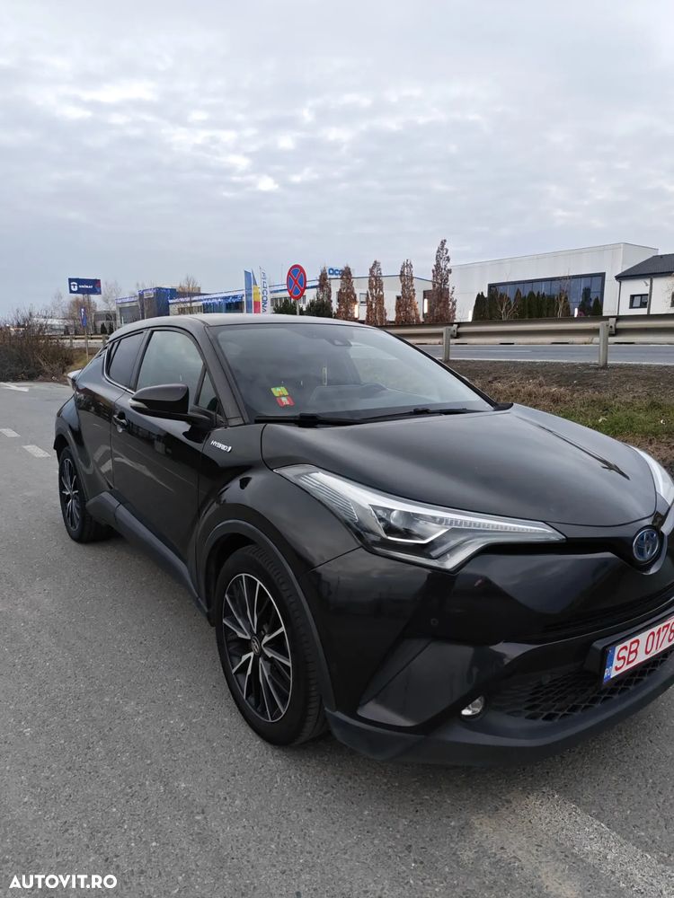 Toyota C-HR Hybrid Business-Edition - 13