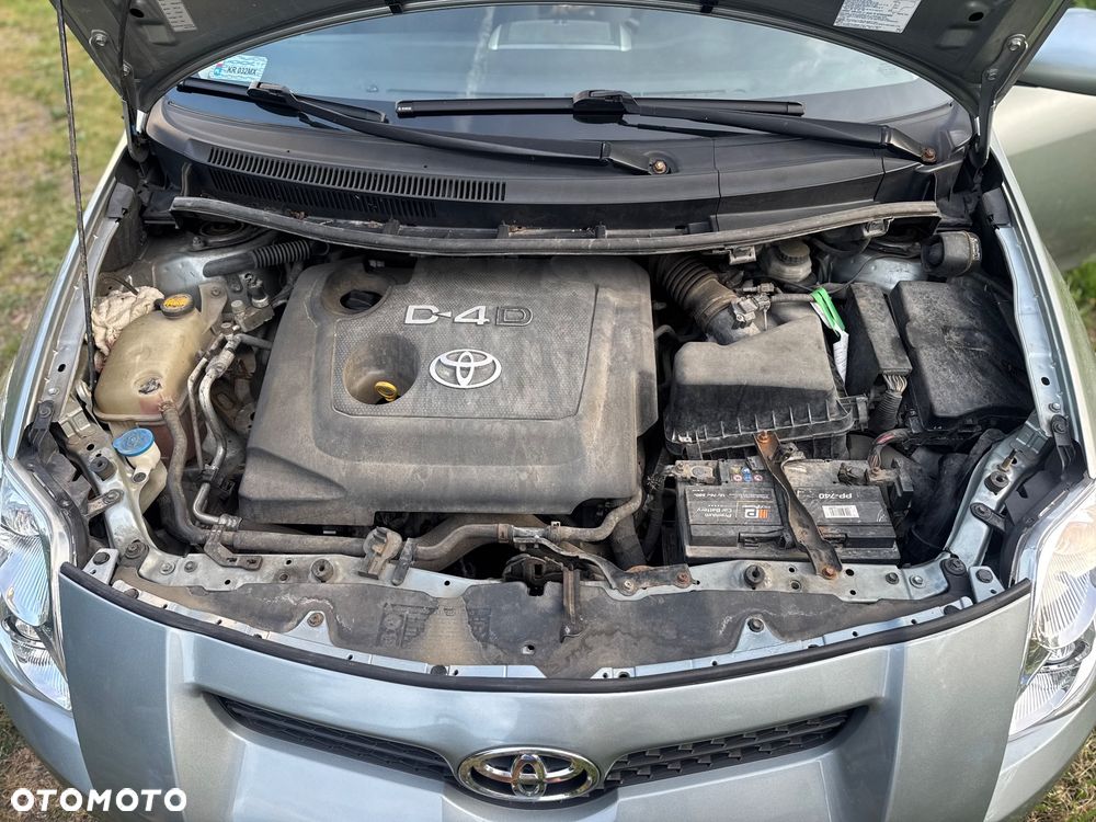 Toyota Auris 1.4 D-4D Terra - 9