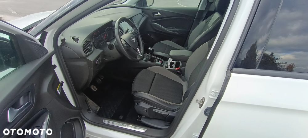 Opel Grandland X 1.5 D Start/Stop Color Line - 19
