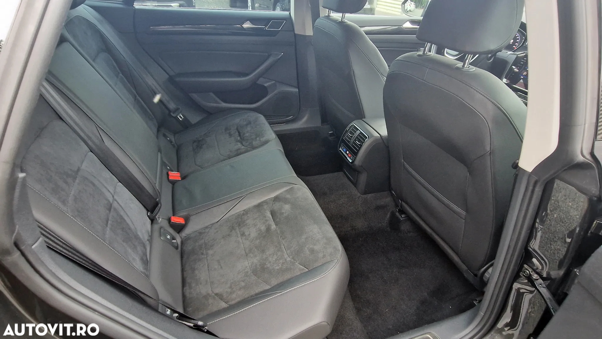Volkswagen ARTEON 2.0 TDI DSG Elegance - 6