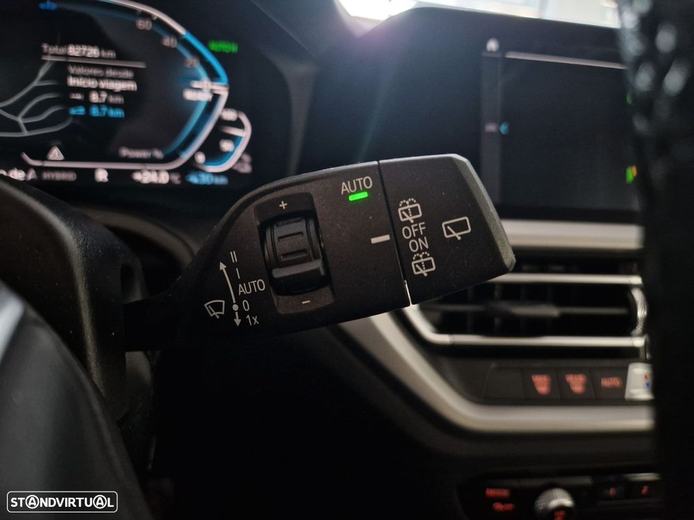 BMW 330 e Touring Auto - 15