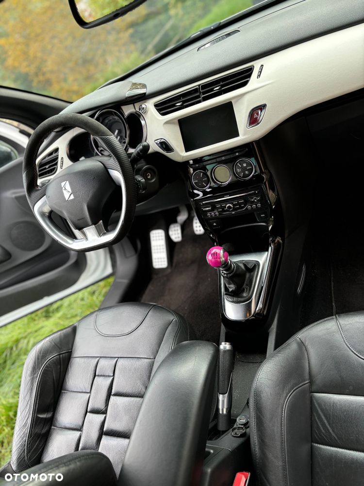 Citroën DS3 1.6 HDi SportChic - 19