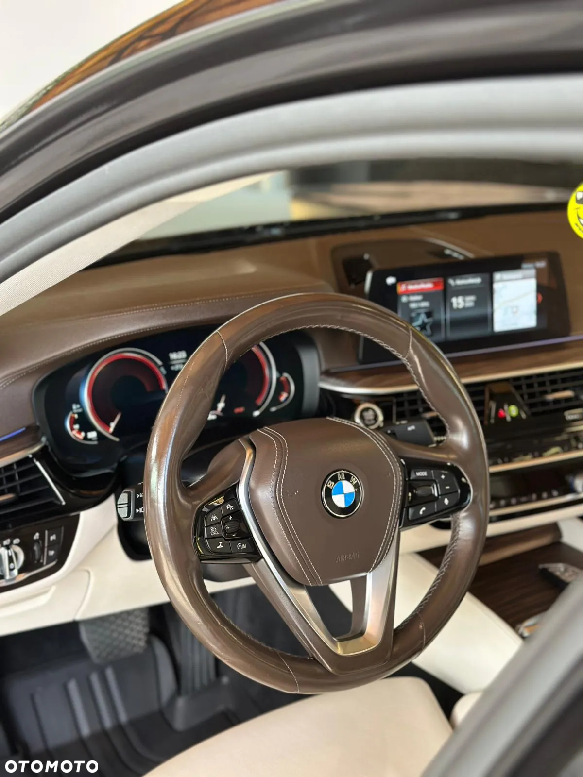 BMW Seria 5 520d Luxury Line - 14