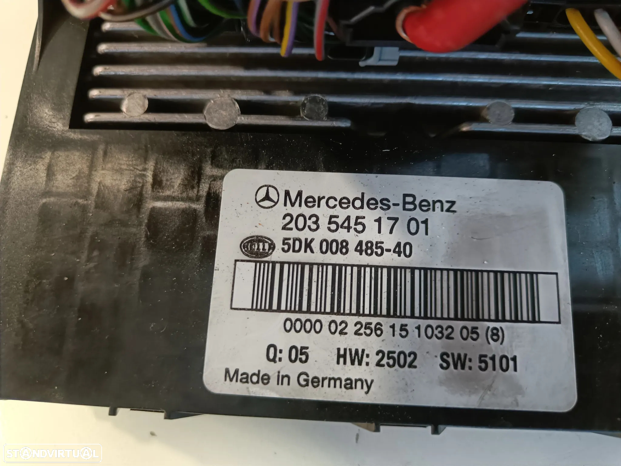 Caixa fusíveis Mercedes w203 classe C 2035451701 - 2