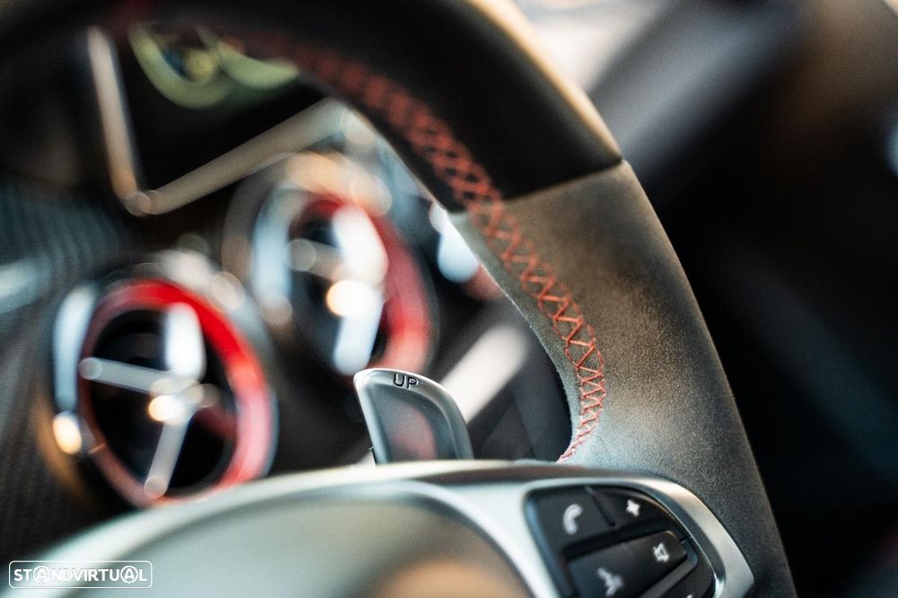 Mercedes-Benz CLA 45 AMG - 43