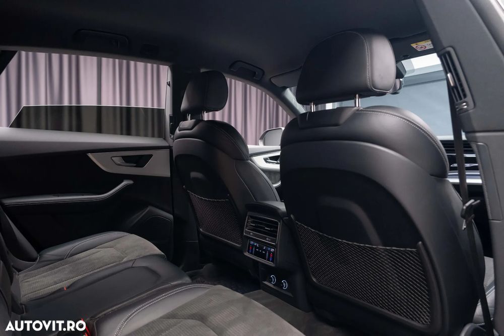Audi Q8 - 35