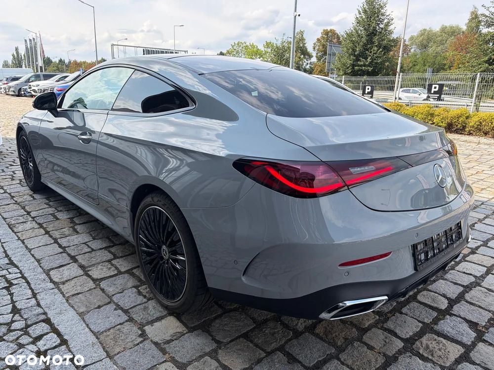 Mercedes-Benz CLE 300 4Matic 9G-TRONIC Edition AMG Line - 6