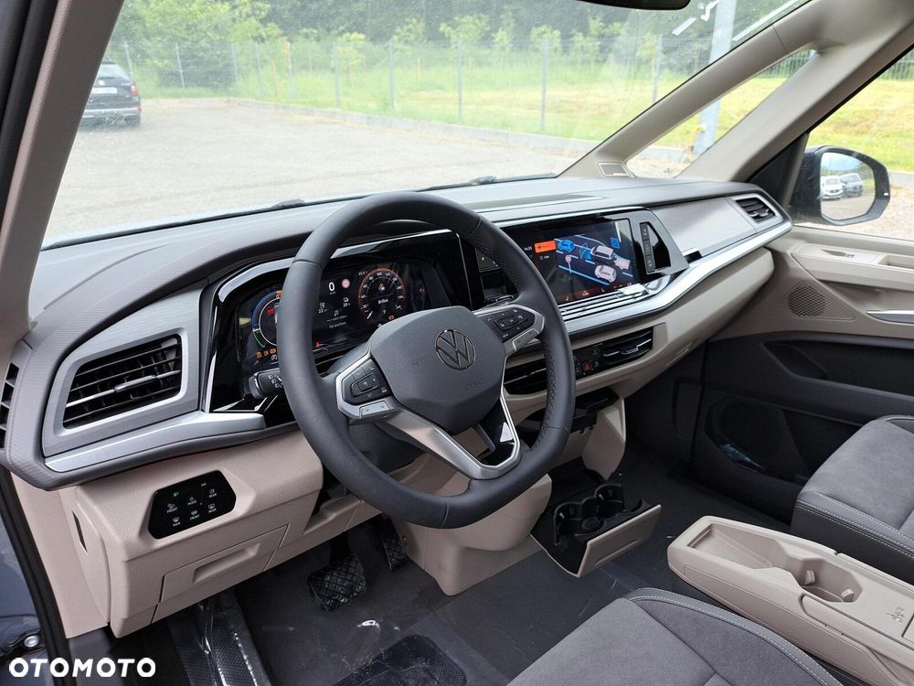 Volkswagen Multivan - 9