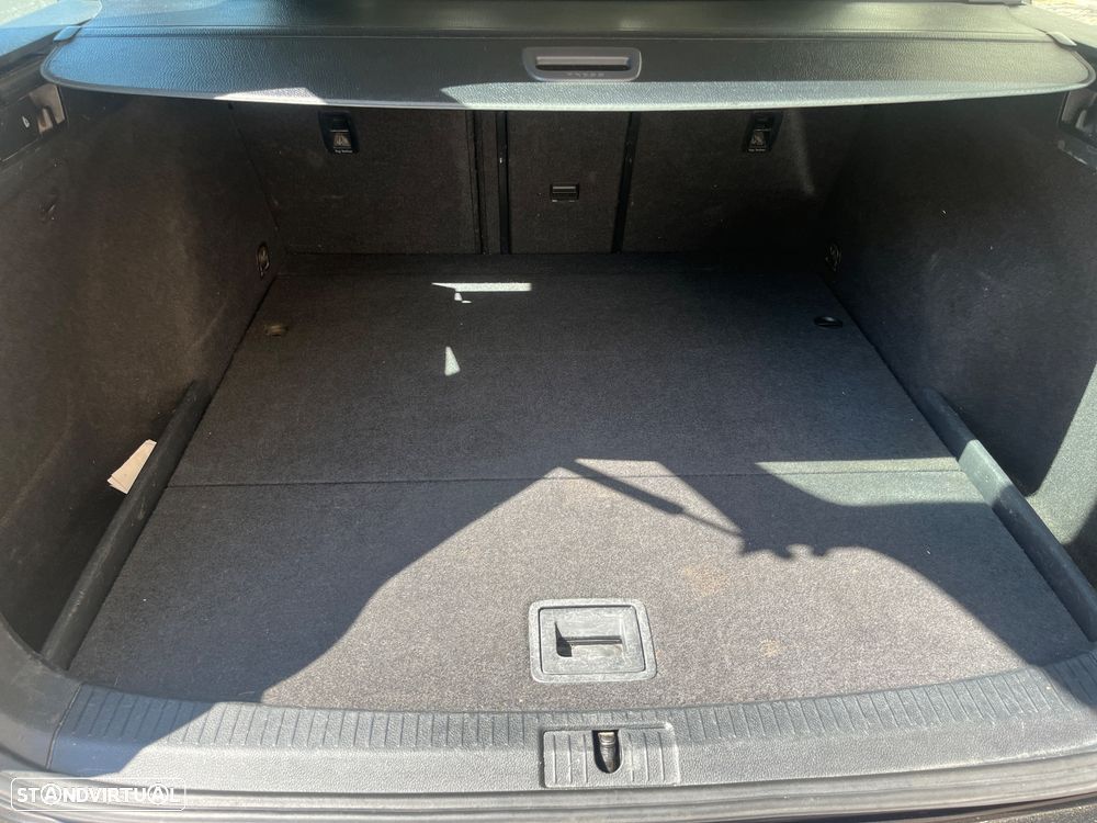 VW Golf Variant 1.6 TDi BlueMotion Confortline - 4