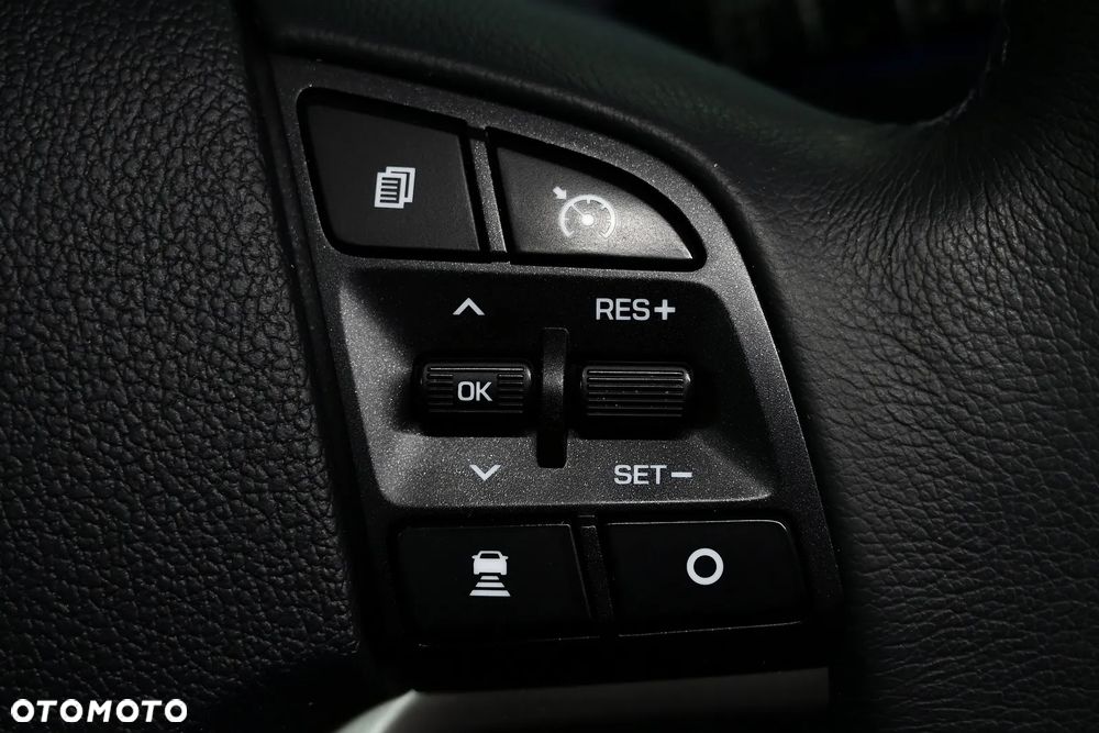 Hyundai Tucson blue 1.6 CRDi 2WD DCT Premium - 29