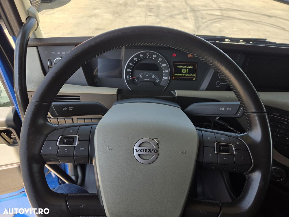 Volvo FH500, euro 6, 2020, 506.819km, cutie automata, 2 rezervoare TOTAL 1.015l, frigider, Aer cond stationare, anv BALON punte fata 90% ok, spoilere cabina, motor 12,7l, rulat doar in GERMANIA, posibilitate leasing 4 ani, PROMOTIE 47.900 EUR+Tva - 34
