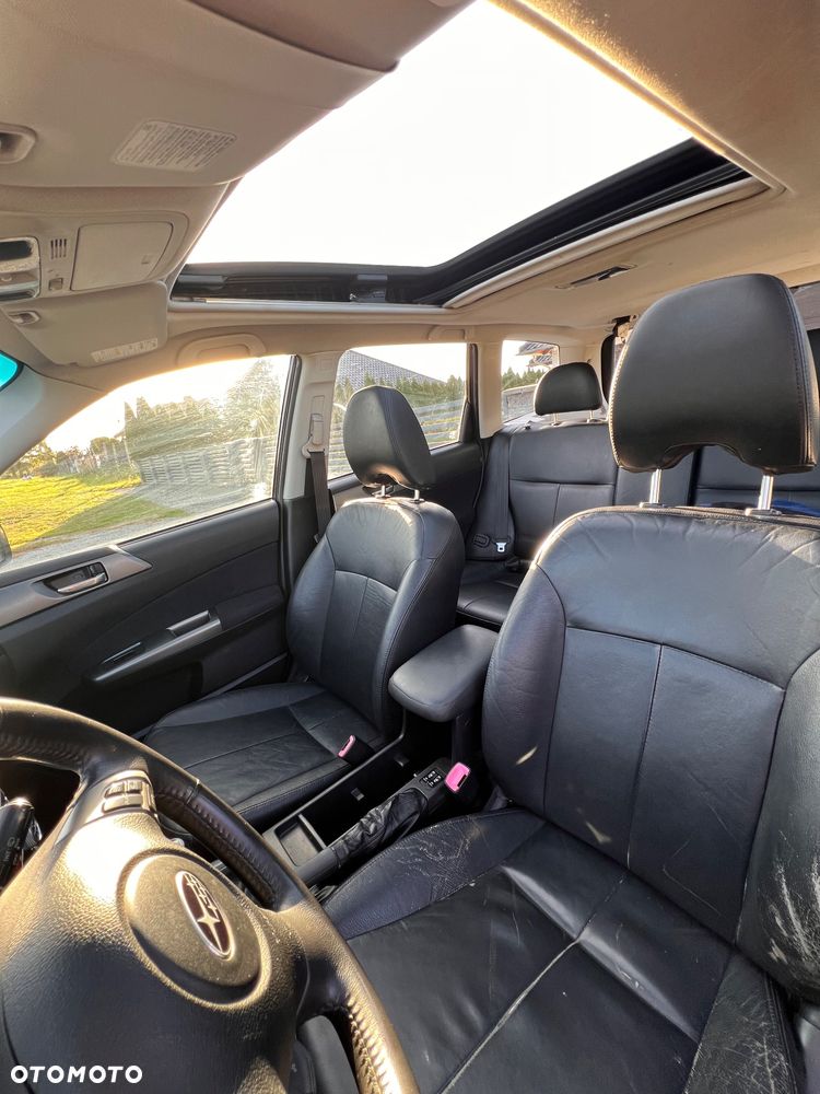 Subaru Forester 2.0D Edition - 10