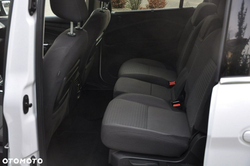 Ford Grand C-MAX 1.5 EcoBoost Start-Stopp-System Titanium - 24