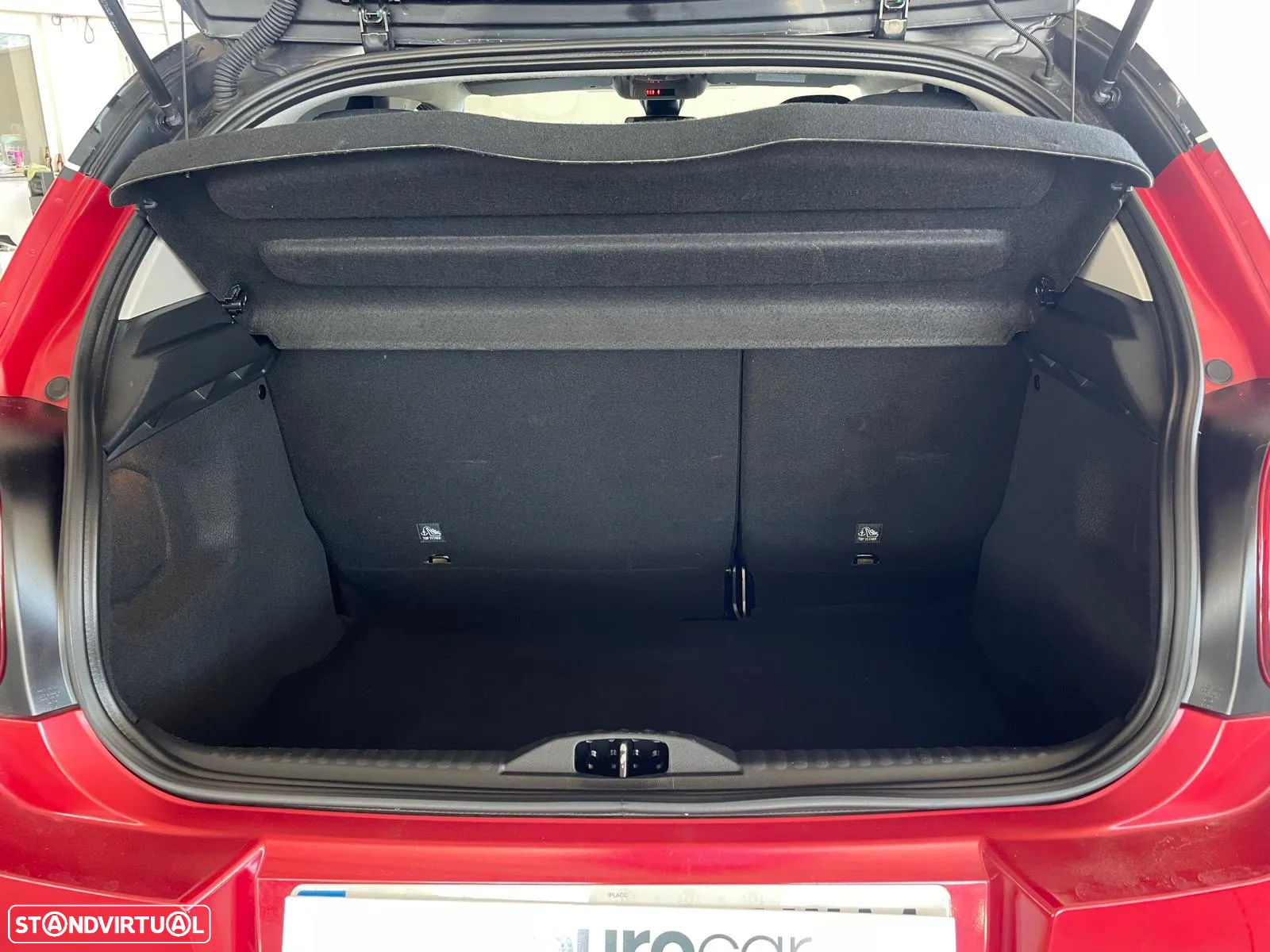 Citroën C3 1.2 PureTech Shine - 28