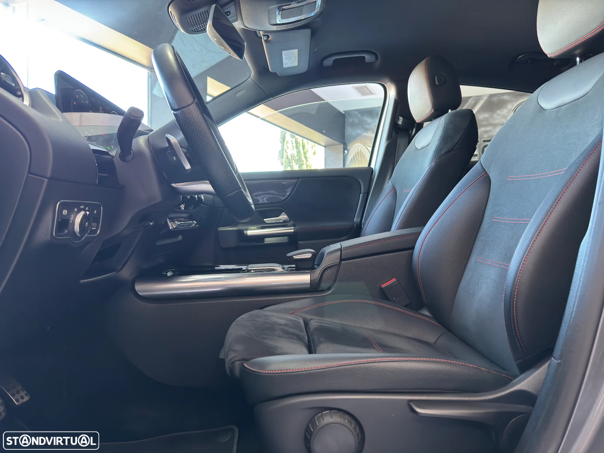Mercedes-Benz GLA 250 e AMG Line - 44