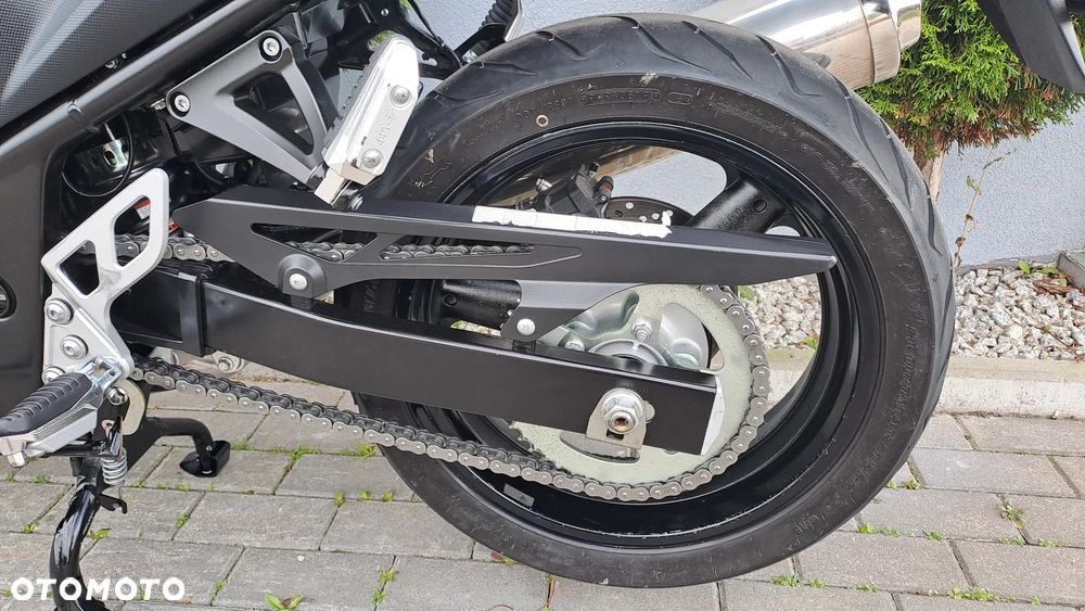 Suzuki Bandit - 30