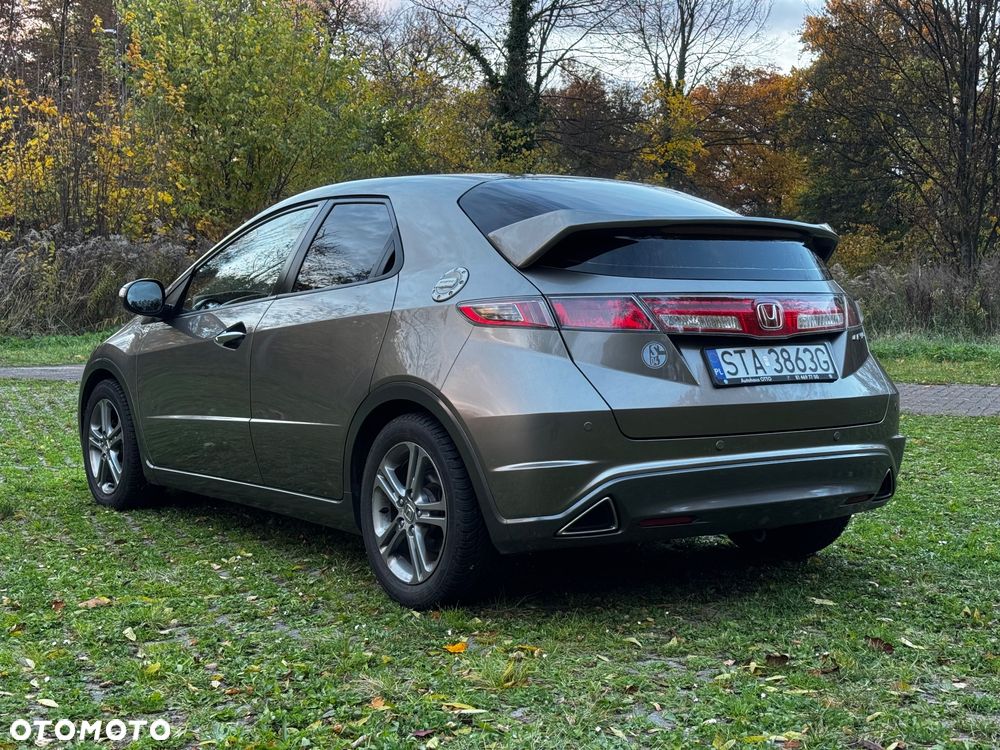 Honda Civic 2.2i-CTDi Comfort - 3