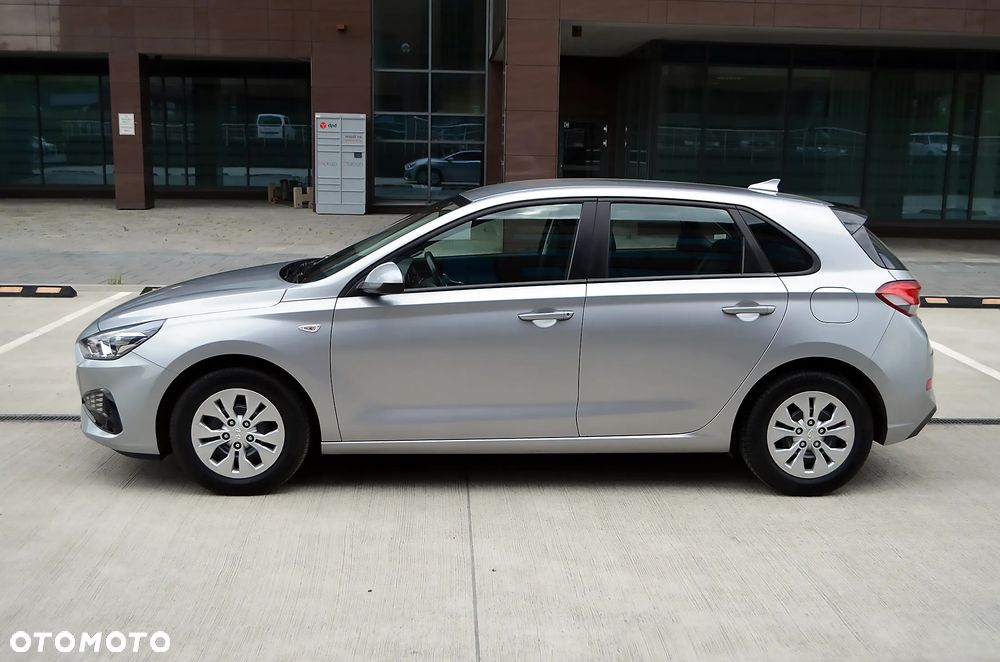 Hyundai i30 1.5 DPI Modern - 25