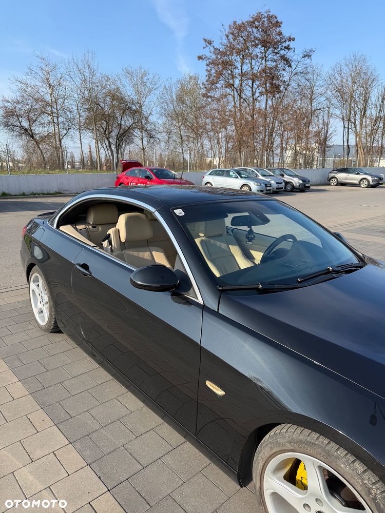 BMW Seria 3 320i - 11