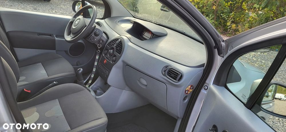 Renault Modus - 18