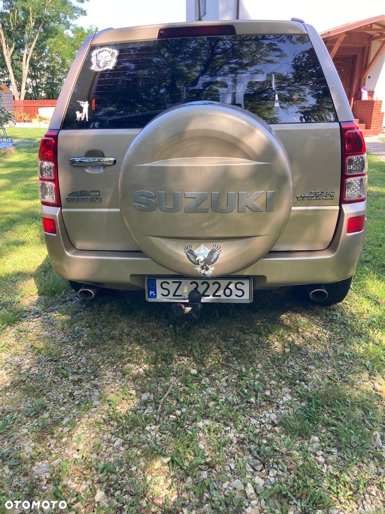 Suzuki Grand Vitara 2.7 V6 - 8