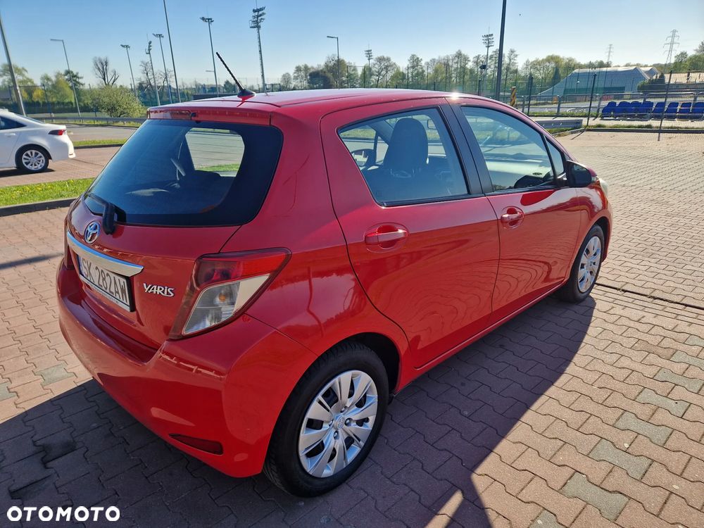 Toyota Yaris 1.33 Sol - 5
