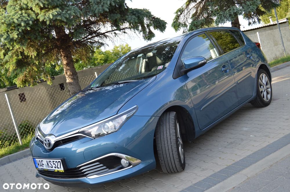 Toyota Auris 1.2 Turbo Executive - 13