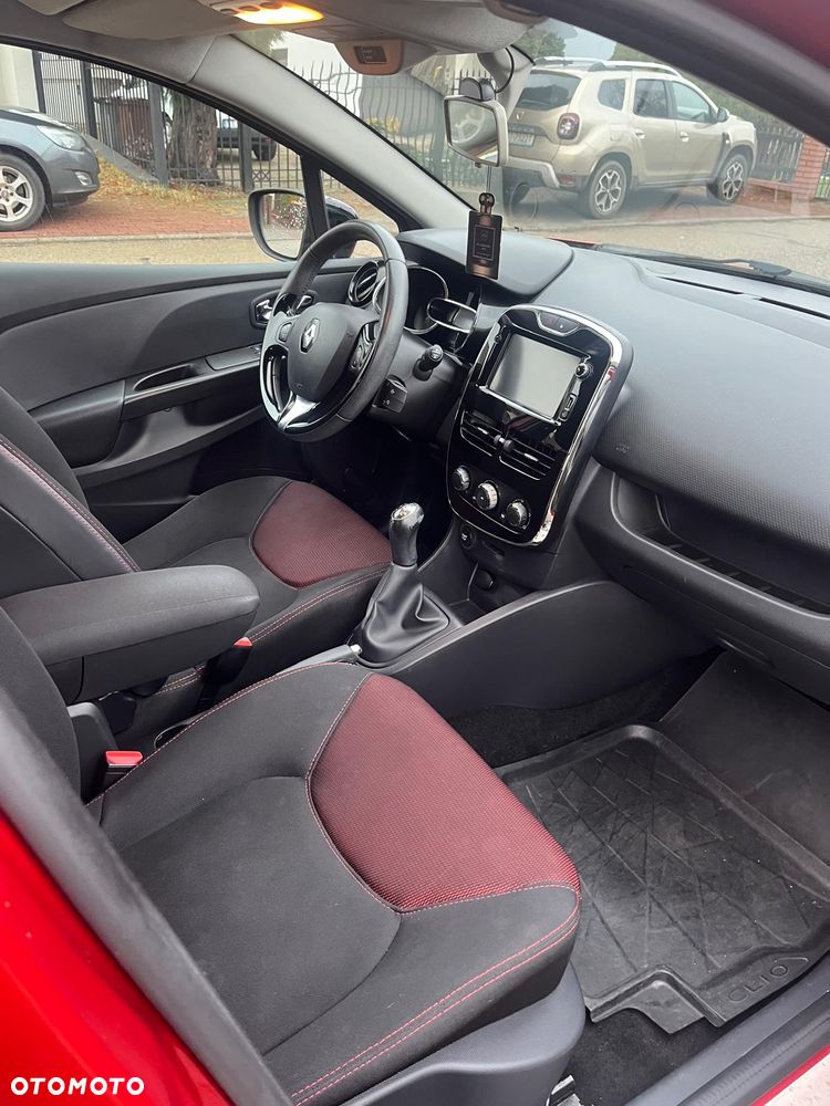 Renault Clio - 5
