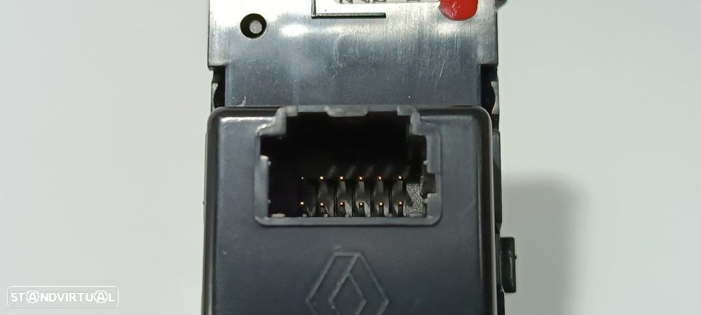 CONTROLE DO SISTEMA DE ÁUDIO / RÁDIO CD SMART FORFOUR ELECTRIC DRIVE (453.091) - 3