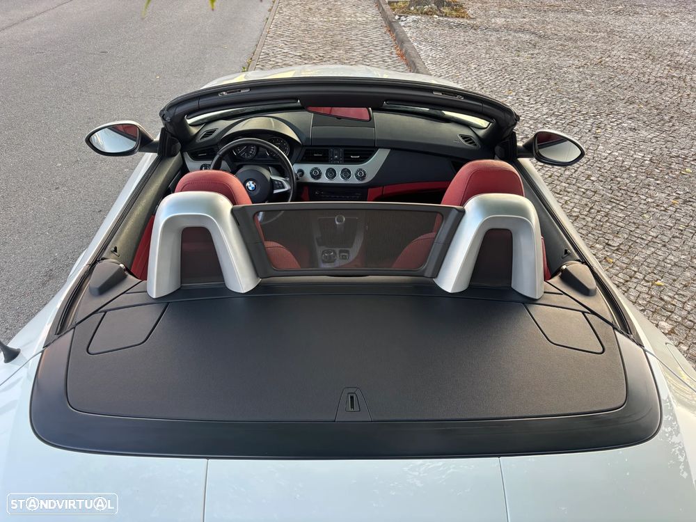 BMW Z4 23 i - 18