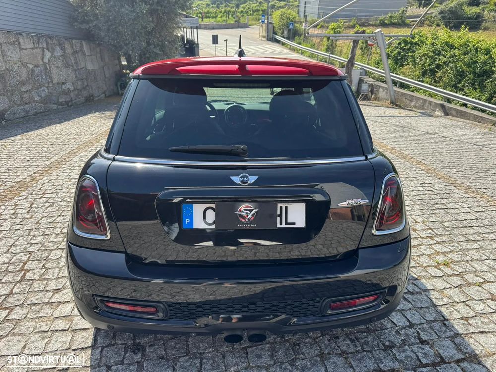 MINI 3 Portas John Cooper Works - 7
