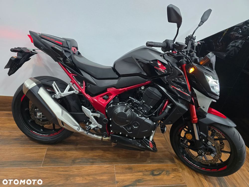 Honda Hornet - 37