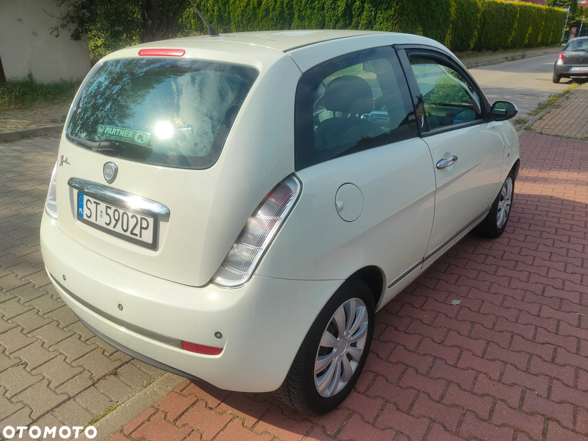 Lancia Ypsilon - 4
