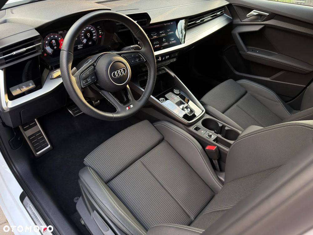 Audi A3 Limousine 40 TFSI quattro S tronic advanced - 31