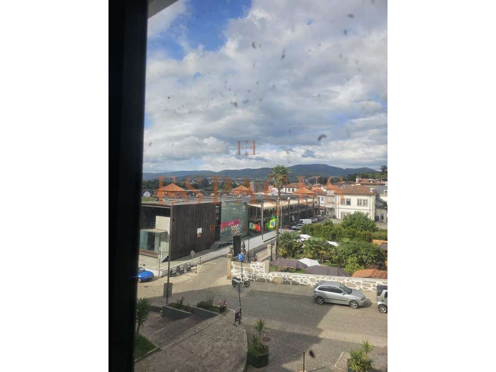 Fantástico Apartamento T3 no Centro Histórico de Ponte de Lima - Ár... - Grande imagem: 4/24