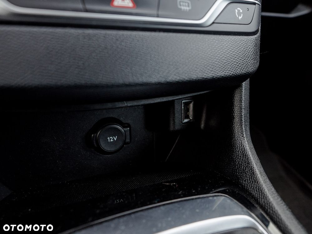 Peugeot 308 BlueHDi 130 Stop & Start Style - 28