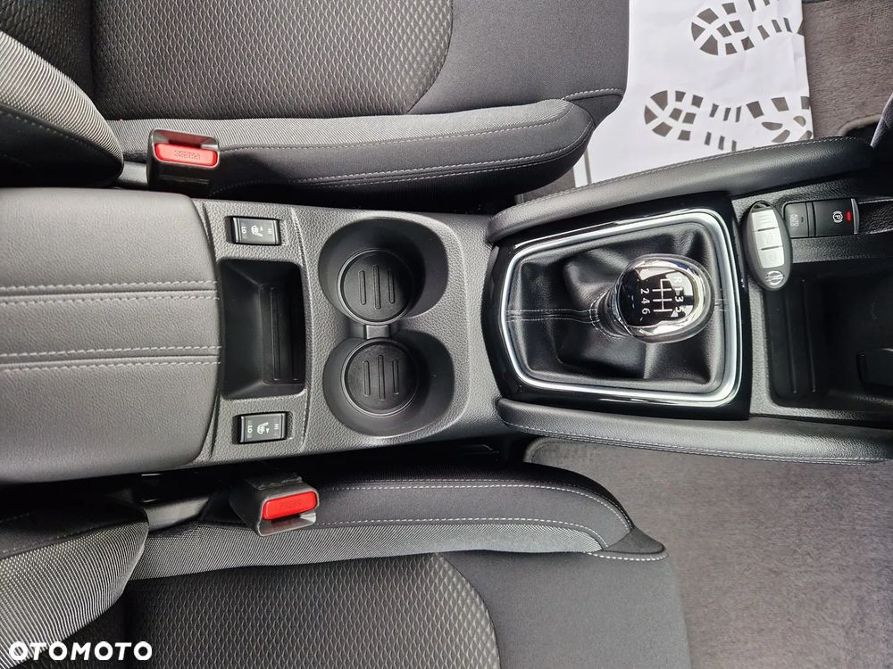 Nissan Qashqai - 35