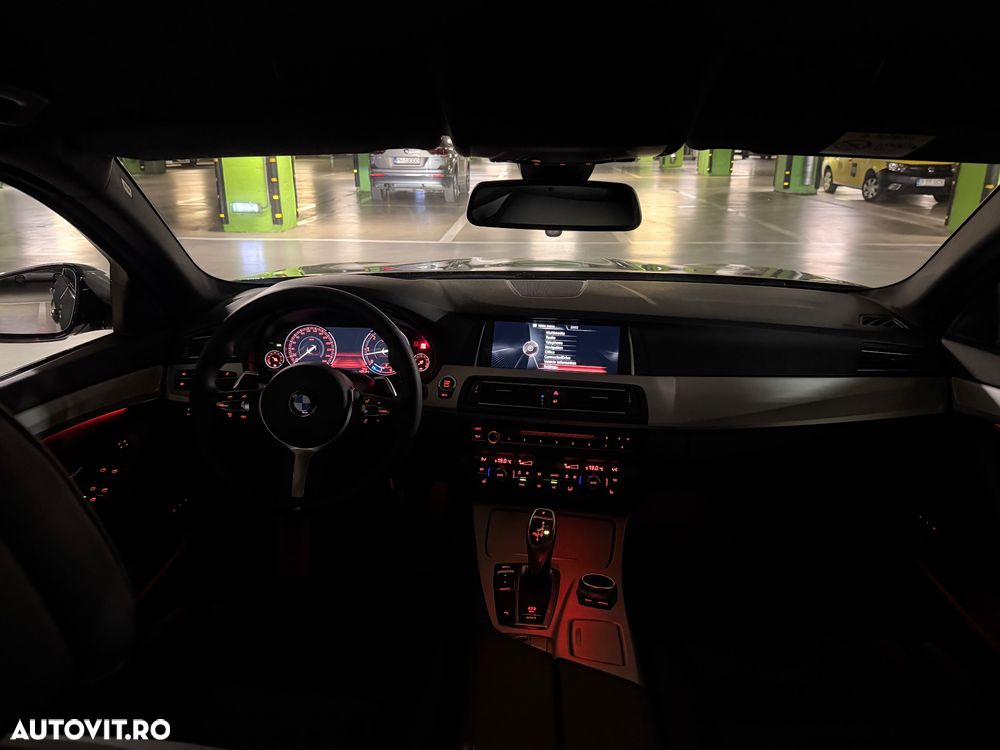 BMW Seria 5 530d AT - 17