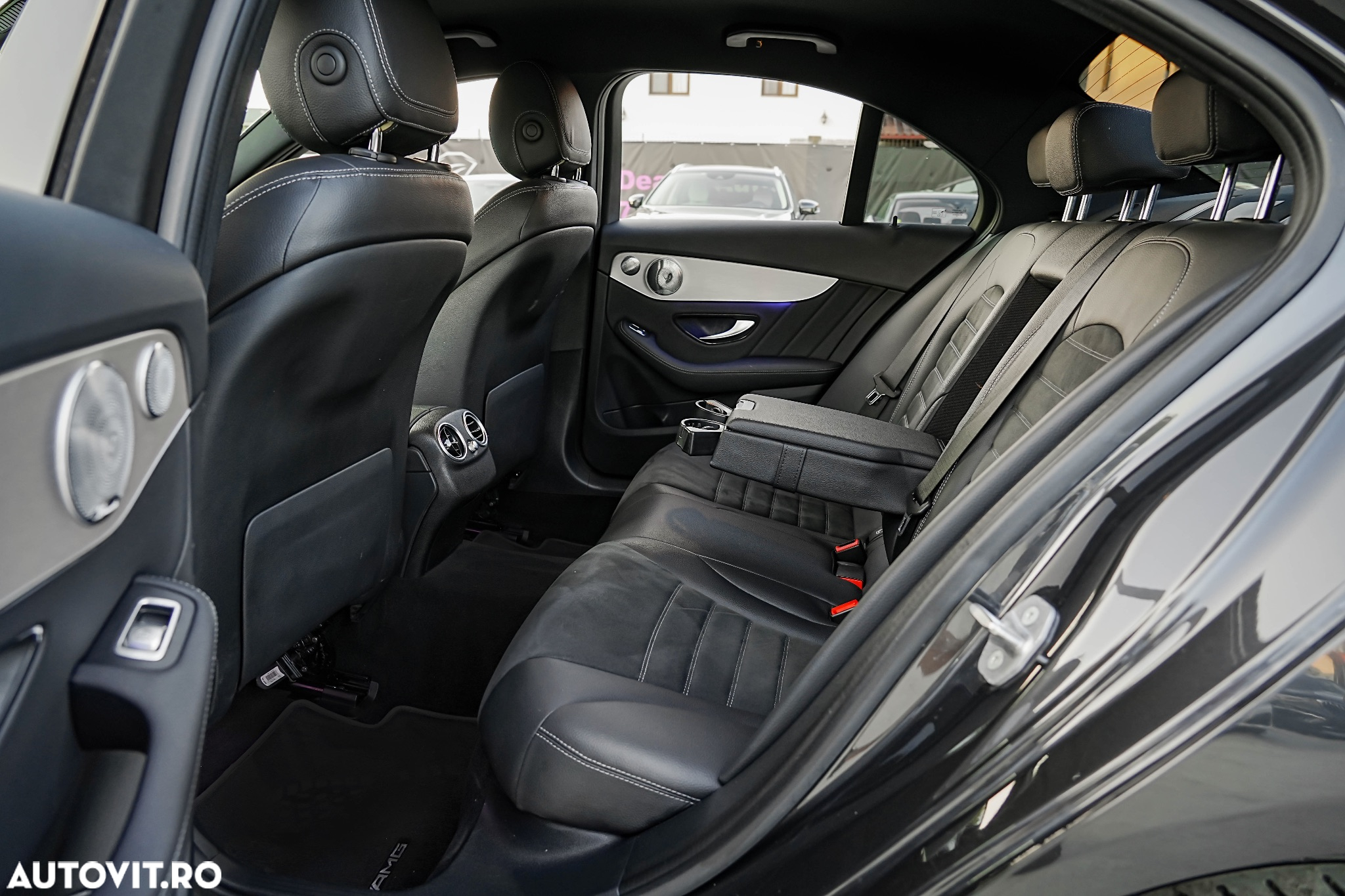 Mercedes-Benz C 300 de 9G-TRONIC AMG Line - 24
