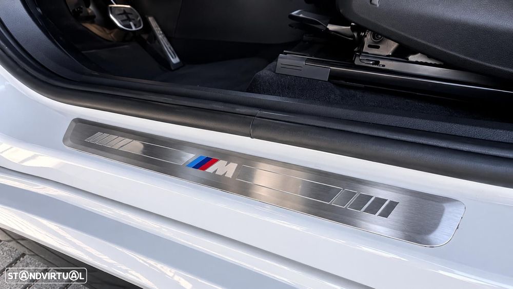 BMW iX1 xDrive30 Pack Desportivo M - 22