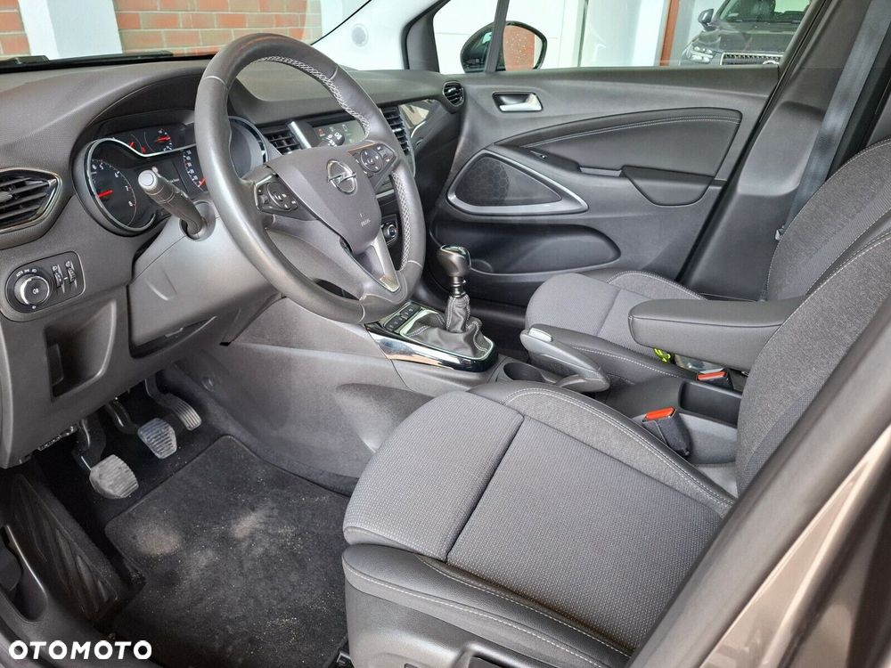 Opel Crossland X - 14