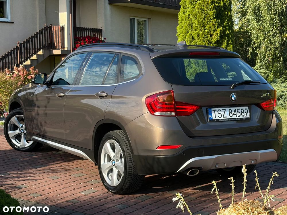 BMW X1 sDrive20d EfficientDynamics Edition xLine - 3