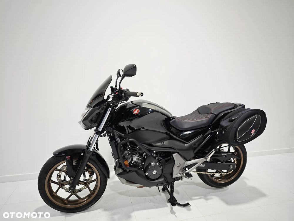 Honda NC - 11