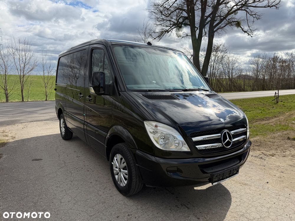 Mercedes-Benz Sprinter - 2
