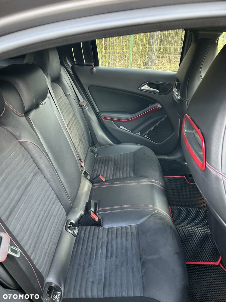 Mercedes-Benz Klasa A 200 CDI - 13