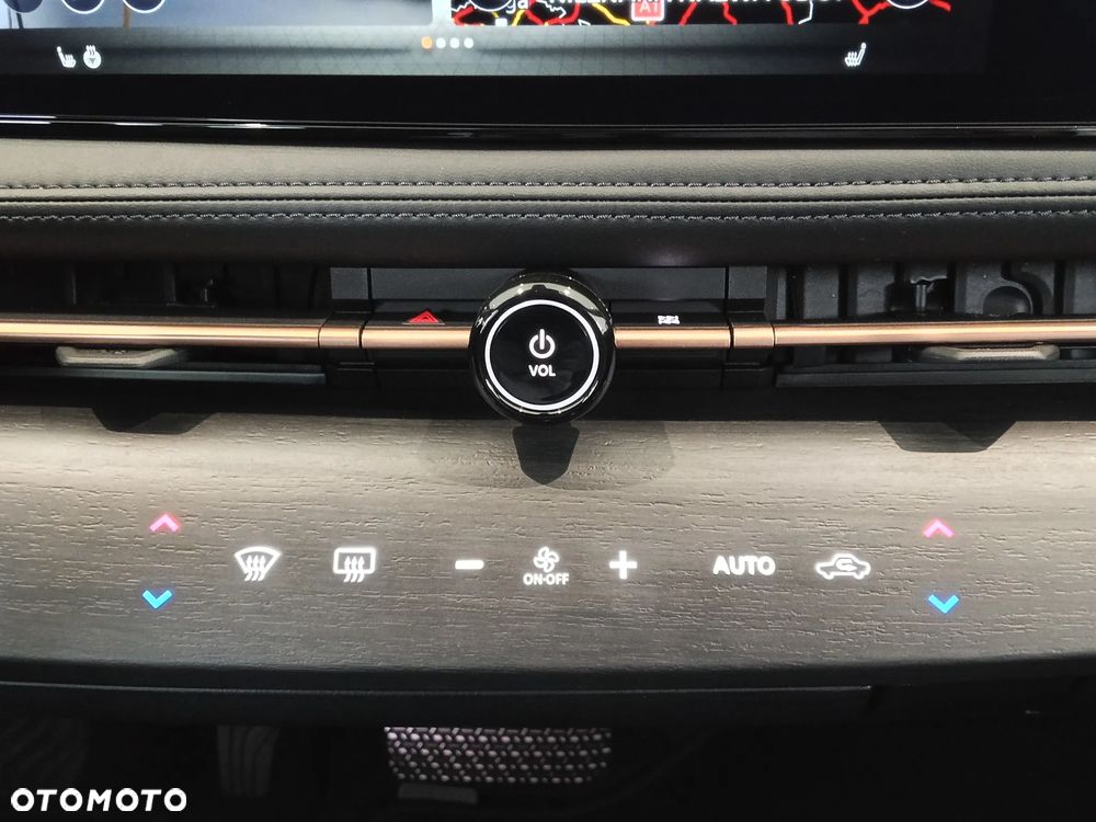Nissan Ariya 87kWh Engage - 10