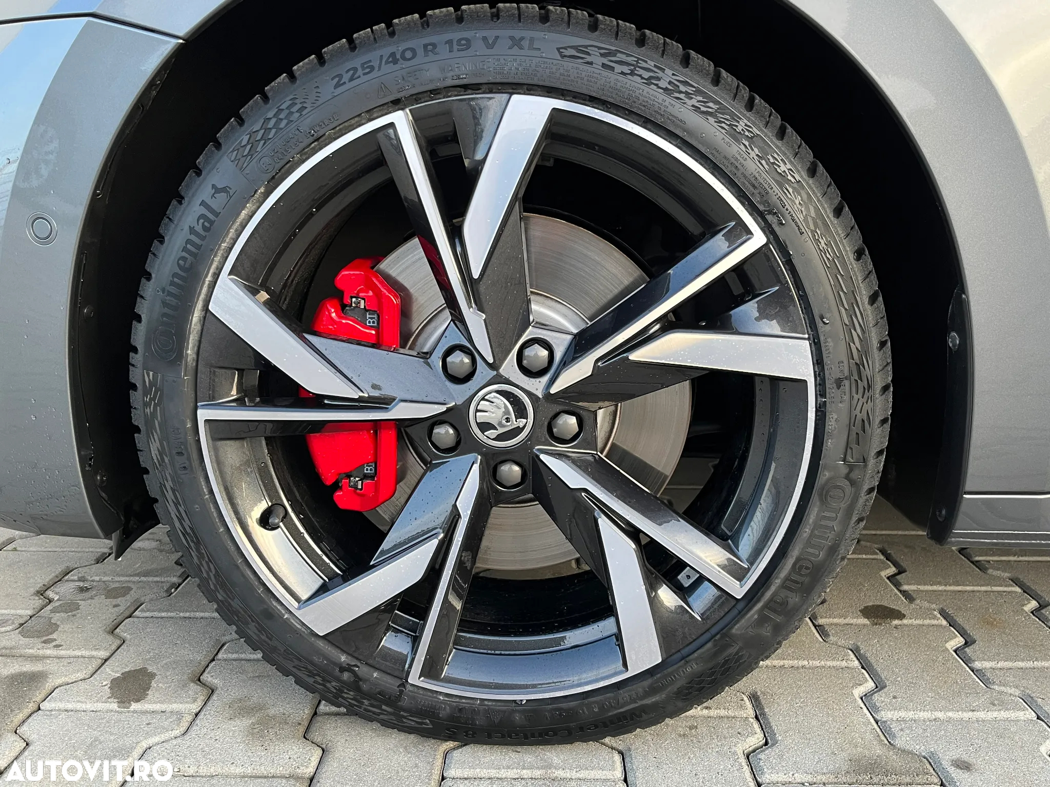 Skoda Octavia 2.0 TSI DSG RS - 4